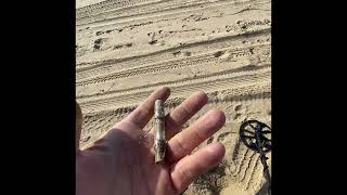 DiggingACK Episode 33 - Beach Metal Detecting Nantucket Island