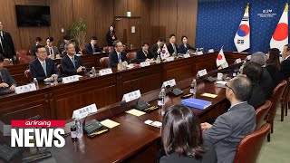 Japanese foreign minister pays respects to fallen heroes at Seoul National Cemetery