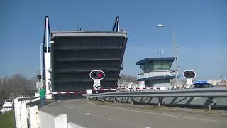 Brugopening Burgemeester Visserbrug Den Helder//Dutch Bridge Opens