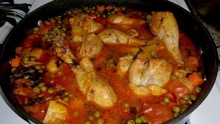 Delicioso pollo tapado con vegetales. Comida  Nicaraguense