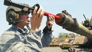 US Genius Tools to Fix M1 Abrams 120 mm Tank Cannon