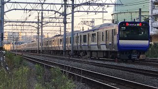 相鉄線快速海老名行き8505と急行横浜行き9703、横須賀線普通久里浜行きE235系1513S+E235系F-01、各駅停車湘南台行き9503、横須賀線普通久里浜行きE217系1791SY-15走行！