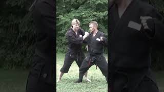NINJA SELF DEFENSE TECHNIQUE 🥷🏻 How To Fight Against A Rear Attack: Kempo Training #Shorts