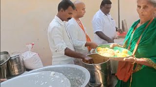 prasadam distribution at \