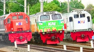 RAMAINYA KERETA API LOKOMOTIF LIVERY SPESIAL DI PERLINTASAN KERETA API BEKASI : Ada Loko Merah Biru