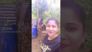 කෙල්ලෙක් නාන එක පෙන්න පෙන්න Tiktok කරන නංගී | #Artists | #Shorts | #Video | #Tending