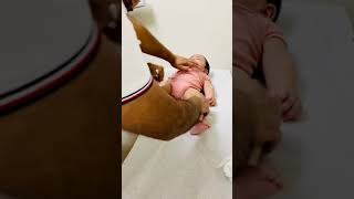 Baby getting 6 months shots vaccinations cute baby’s first flu shot funny babies videos