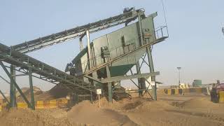 Stationary Four Deck Screening Unit — Dry Oil-Contaminated Material Processing