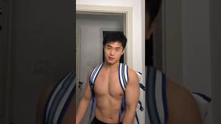 虽迟但到#慢摇 #变装 #脂包肌 #douyin #muscleman #muscle #dance #handsomemuscular