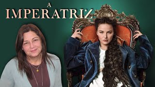 "A Imperatriz", na Netflix: Sissi põe as manguinhas de fora