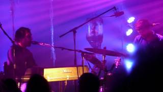 Grizzly Bear - A Simple Answer (Live)