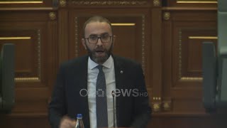 “Thikë pas shpine” Bardhi-Ramës në Kuvendin e Kosovës: Vëllain ta këshillosh ne shtëpi, jo në publik