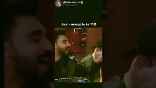 DILPREET DHILLON WITH HIS FRIENDS/JAAN MANGDE TA SONG