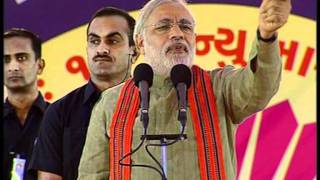 Shri Narendra Modi speaking at Mehsana during Sadbhavana fast