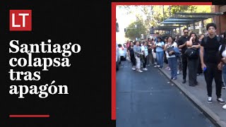 Captan colapso del transporte público en Santiago tras apagón masivo