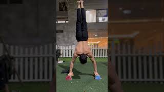 HOW MANY HANDSTAND PUSH UP CAN YOU DO? #shorts