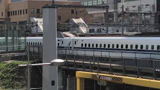 JR浜松町駅近くから下りN700A新幹線の通過と浜松町駅から山手線が新橋駅へと出発！