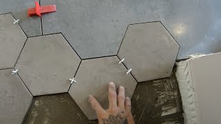 INSTALL HEXAGONAL TILES AND LARGE TILES WITH A BEAUTIFUL JUNCTION