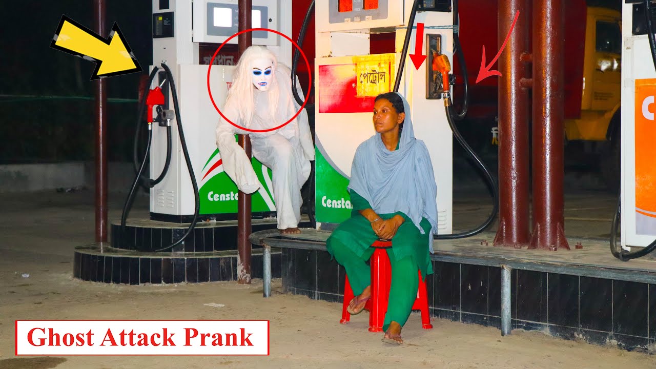 Ghost Attack Prank The Nun Prank At Night On Public Part 3 4