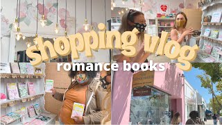 book shopping at The Ripped Bodice romance bookstore | shop with us!