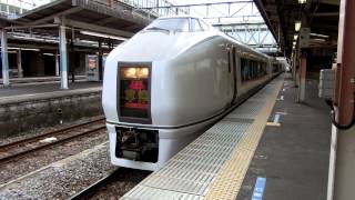 [FHD]JR東日本・上越線：高崎駅、651系/特急『草津号』発車シーン。