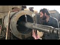 how skilfully a mechanic put a 8 ton heavy part on a old lathe machine and make it bore