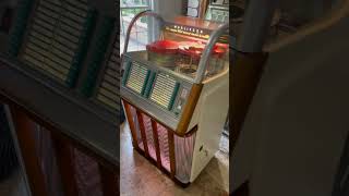 Wurlitzer 1650 Jukebox