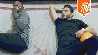 TRAMPOLINE VOETBAL CHALLENGE TOUZANI vs RARKO!