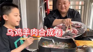 两只乌鸡，2斤羊肉，胖龙做“合成羊肉乌鸡卷”味道不一般