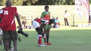 Cheeky Collins Injera scores a try after TEASING Zimbabwe defence!