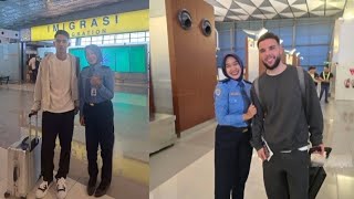 Marselino Pemain Timnas Balik Ke Klub Di Bandara • DI PELUK FANS WANITA