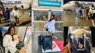 VLOG | Traveling/ Flying to Cape Town from Johannesburg | A Tour of OR Tambo Int Airport