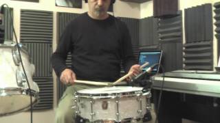 4 bar (+2 intro) snare drum solo - Vic Firth jam track [off]