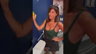 🛠 How to use a professional Stud finder. #themaryburke #onlyfans