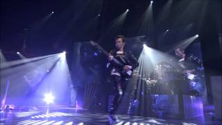 (HD) Muse - Panic Station LIVE AT iTUNES FESTIVAL 2012