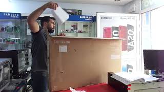 Unboxing a New Samsung 43\