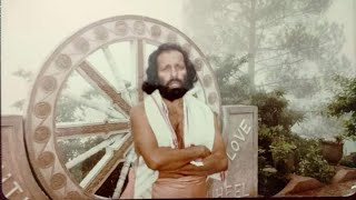 Historical interview of Mahayogi pilot Baba in Kumbh Mela on 2001 at  prayagraj.Sub: sanatan dharm