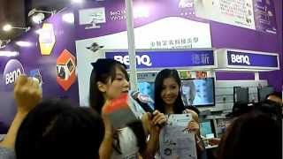 20121208 BenQ 主持人語婕\u0026SG林小潔