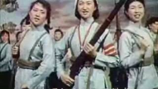 《红花朵朵开》女民兵 Red Flowers Bloom: Women's Militia 1960