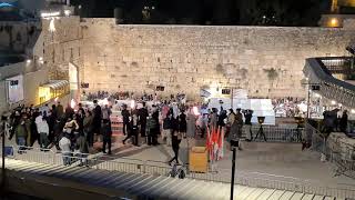 Jerusalem - Hanukkah tour in the alleys of the Jewish Quarter during the Jewish Feast of Lights