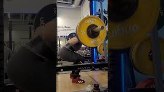 HB paused squats 6@RPE6 135kg set 1/3