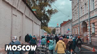 🇷🇺 [4k] MOSCOW | Russian traditions, the icon of the saint is carried around the MONASTERY