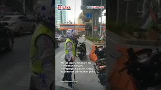 Viral, Ambulans yang Sedang Bawa Pasien Dihentikan Polisi