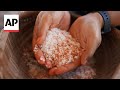 Native Hawaiians preserve sacred salt patch in Kauai