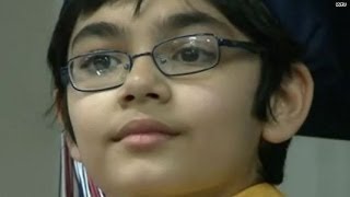 Video: Boy genius, 10, graduates high school