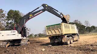 HIDROMEK HMK230LC EXCAVATOR LOADING DUMPER TRUCK AT CHAMPAWAI PHAYAO 5-2-25