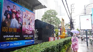 [4K] Bangkok Walk in Heavy Rain - Asok Montri Rd (CBD) 🇹🇭 4K Bangkok Thailand