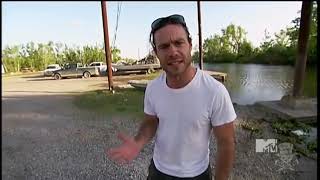 Jackass Number Two (2006) - Van Surfing (Rare Deleted Scene)