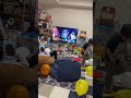 お姉ちゃんと風船遊び。 playing with balloons with his cousin s sister. 2024 02 17 20 58 風船 baloon 遊ぶ