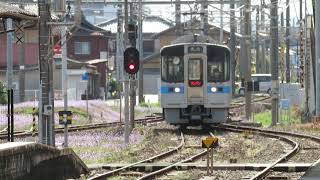 JR予讃線7000系 観音寺駅到着 JR Shikoku Yosan Line 7000 series EMU